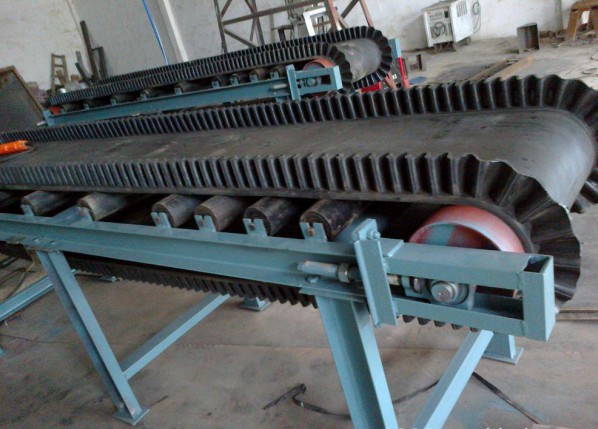 皮帶給料機(jī)